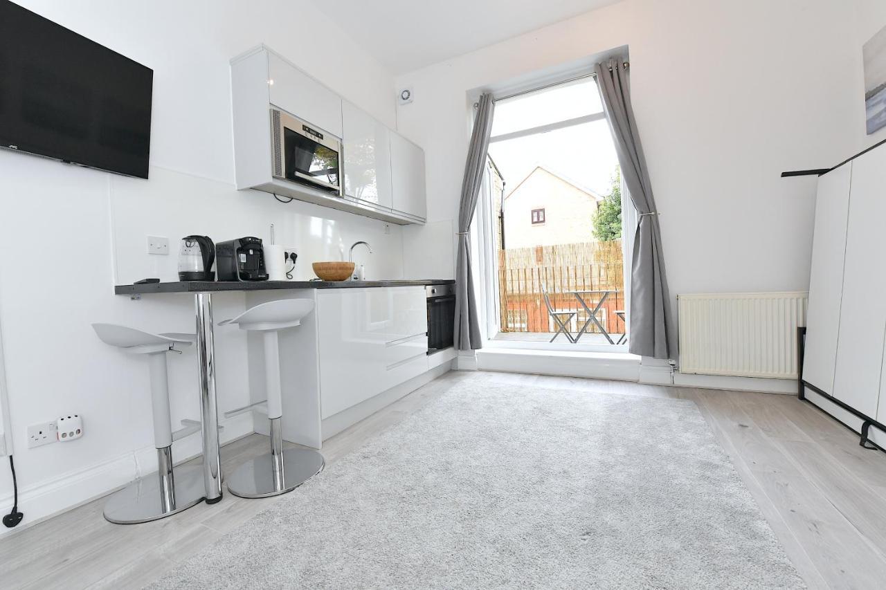 Stylish By Luxestays Shepherds Bush * Londres