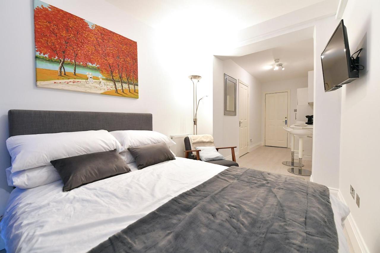 Appartement Very Close To Line Underground Shepherds Bush And Westfield Newly Refurbished