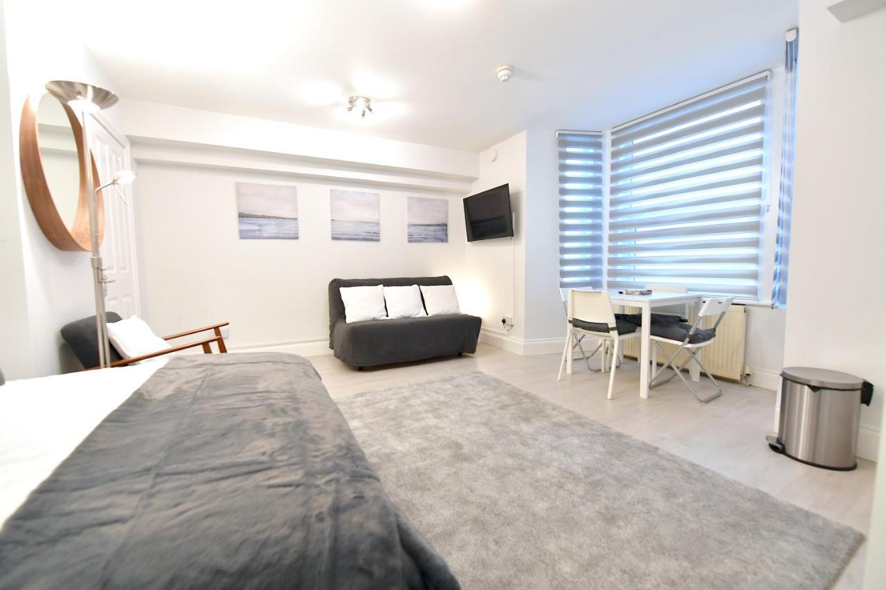 Very Close To Line Underground Shepherds Bush And Westfield Newly Refurbished Appartement